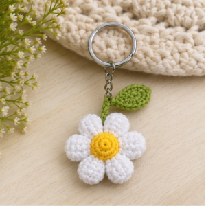 Crochet 3D Daisy Keychain